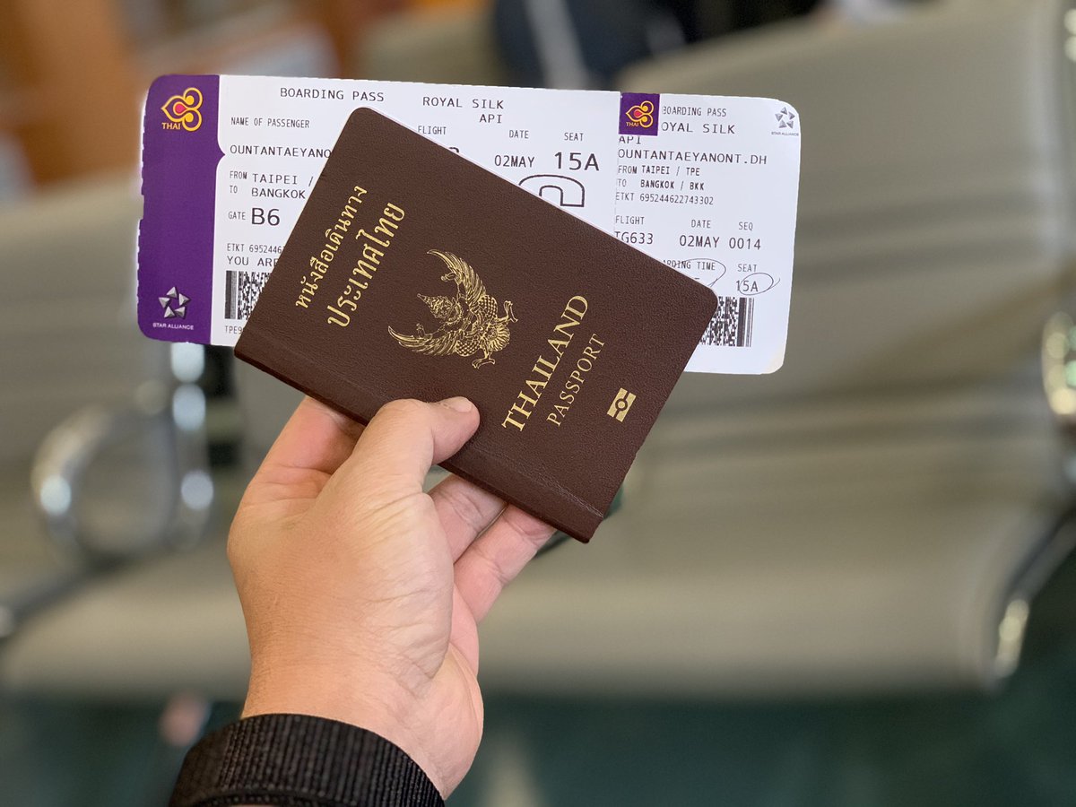 dheerapong's tweet photo. ถึง��วลาต้องกลับแล้ว #FlyTG @ThaiAirways  ไว้เดินทางอีกปลายเดือ��นี้ กับ Alone trip to Japan ที่สำคัญคือต้องวาร์ปไปทำงานก่อน https://t.co/cvFdsQ73nQ