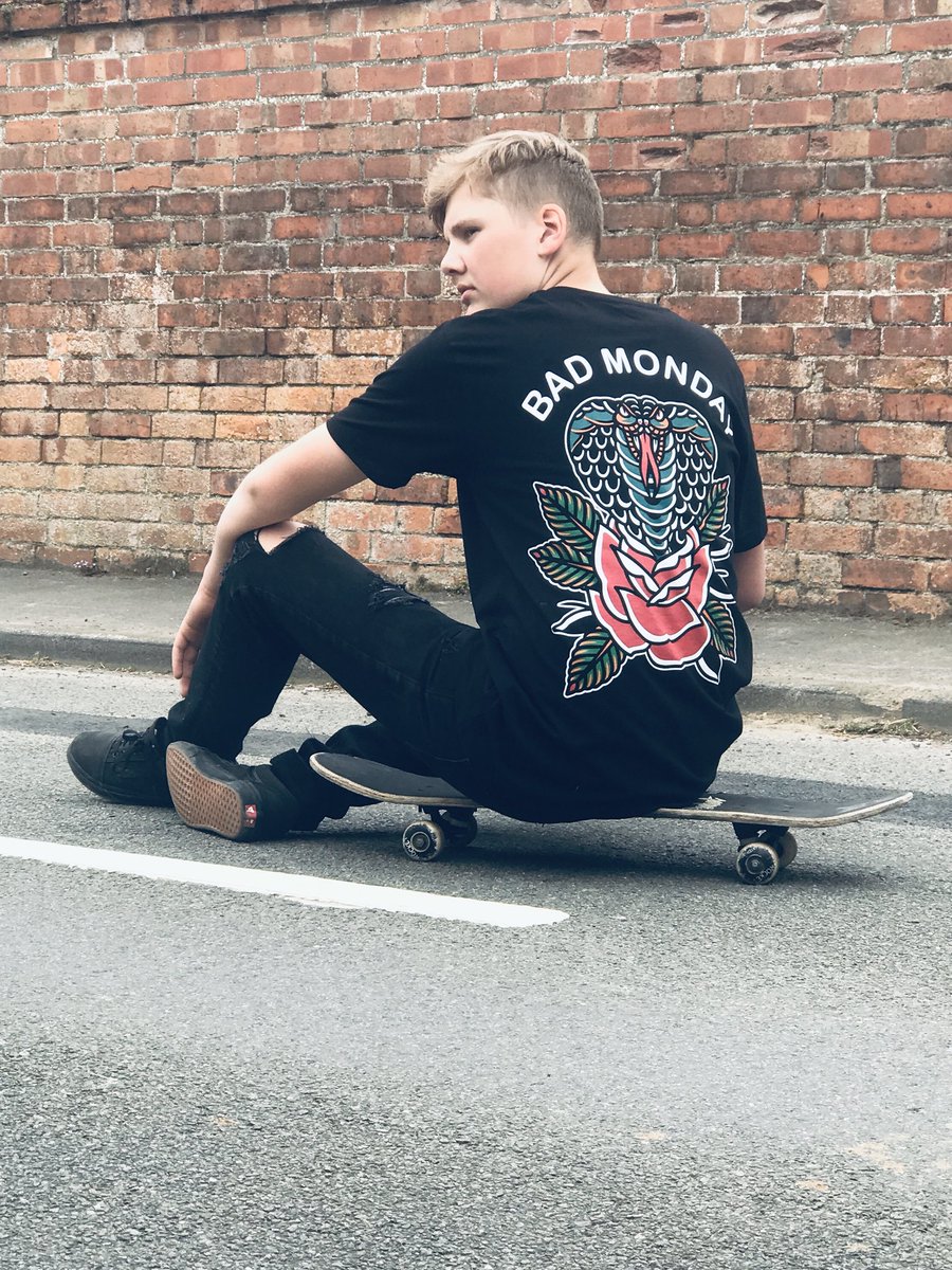 FordhamFrankie's tweet photo. Did a little modelling yesterday for a wicked clothing brand @BadMondayApp . Checkout their clothing range 🤙🤙 #modeling #fashion #urban #tattoo #tattoodesigns #motorsport #skateboarding #ukmodel #model #photoshoot https://t.co/9OPCJTQARq