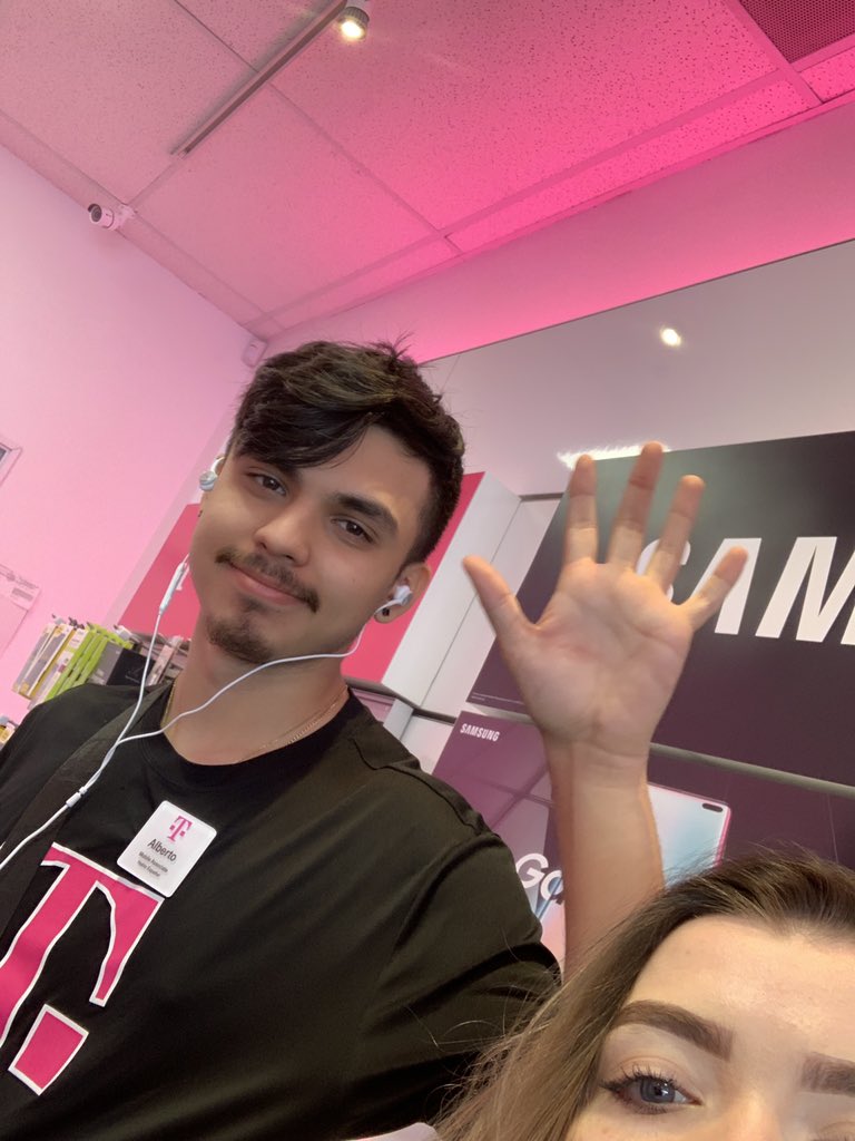 Lisa Marie. tweet media