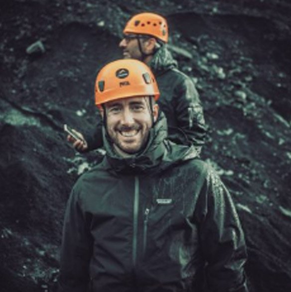 extractcoffee's tweet photo. Cocktails on a glacier ❄️🍸 Wait, what? @dan__lacey shares his Icelandic #CampMonkey experience. And it sounds pretty epic! https://t.co/h90EKX5eR9 #makecoffeebetter #glaciercocktails https://t.co/e2jV1w50si