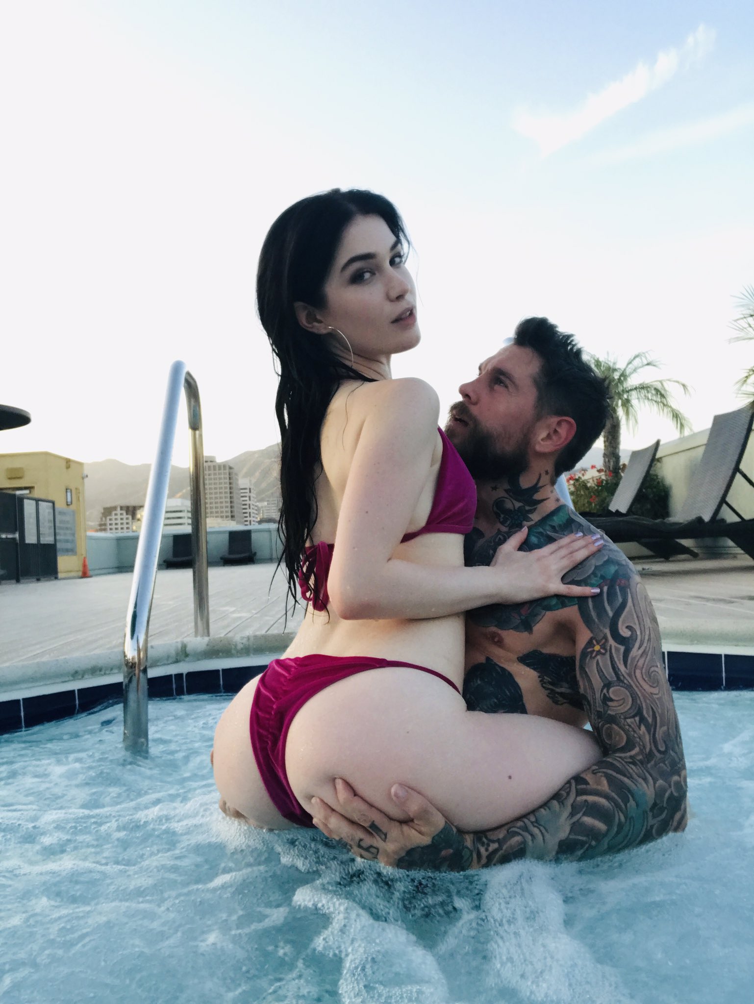 Evelyn Claire on X: Updating Onlyfans tonight and tomorrow. Make your  account! It's not too late 💕 t.coOVcomu3lgY  t.coM2RgJsPWP4  X