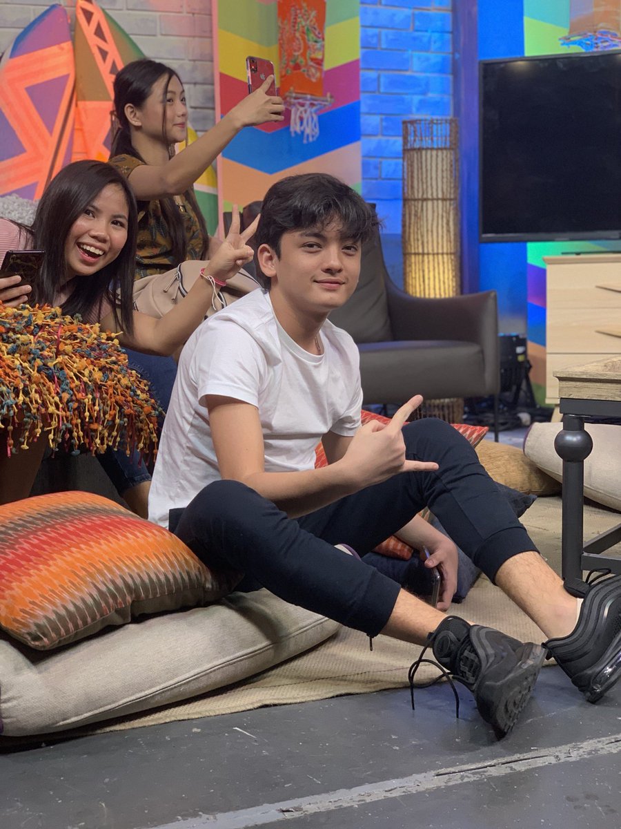 imsethfedelin's tweet photo. Maraming salamat po sa walang sawang suporta @SETHstersOFC mahal ko kayo 😊 https://t.co/8OvvdmRhT9