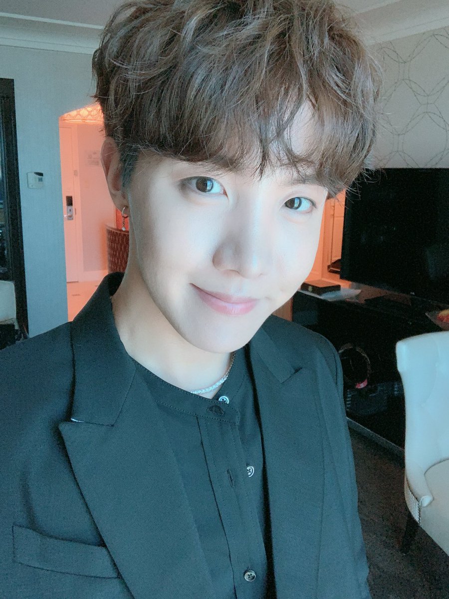 BTS_twt tweet picture