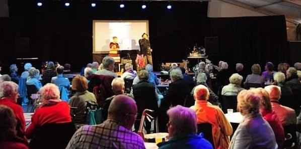 De middag vol entertainment was zeer geslaagd! Gelukkig is de Oranjefeestweek nog niet voorbij:

Vrijdagavond 35+ Soos 
Zaterdag Beatrixrun 
Zaterdag Fiets en Skeelertocht 

Tot dan!