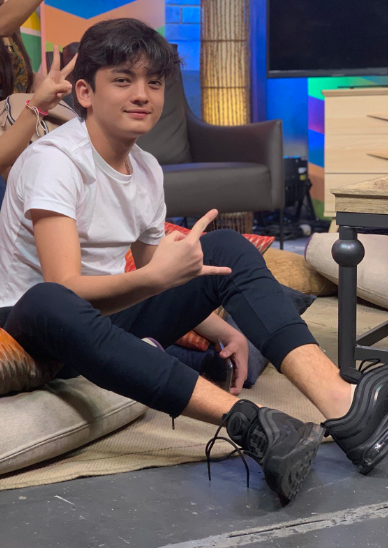 KaoSethAntipolo's tweet photo. KaoSeth Rock 'en Roll to the World! OWWWW YEAHHHHH 🤟🤟

@kaori_oinuma | @imsethfedelin https://t.co/xwLXxqPk9D
