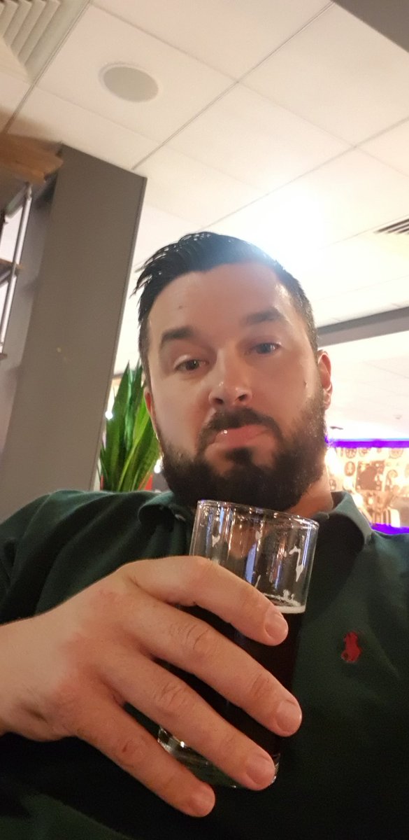 denton_rich's tweet photo. When you check your phone the morning after drinking with @SwbFleet and @TrailerTech https://t.co/ZbFtcsvKHj