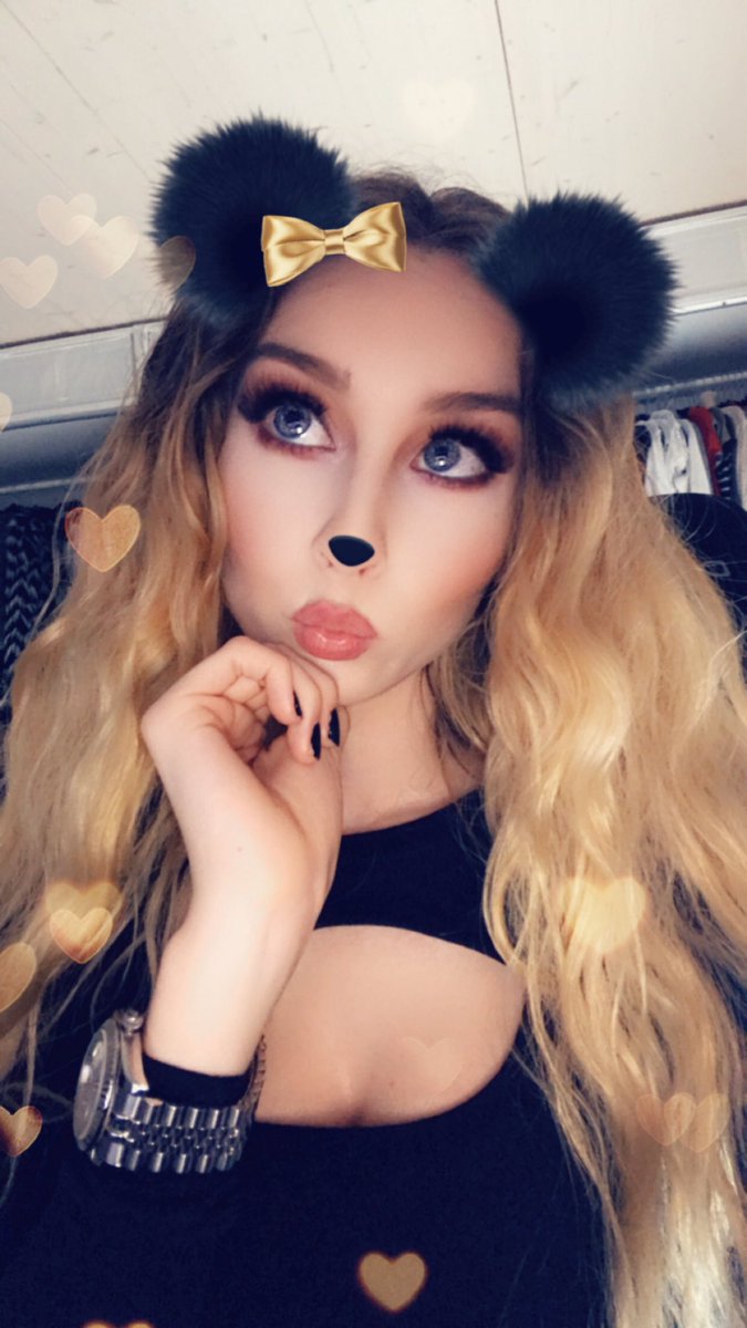 BunnyManson tweet media