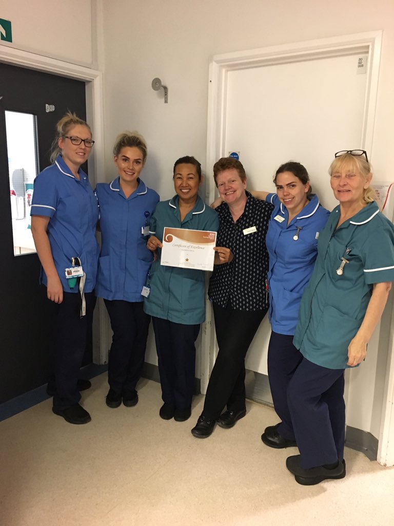 J22 achieving their bronze certificate for 4 months consecutive green metrics in the ward health check @LeedsHospitals