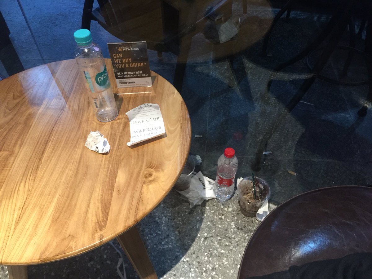 Jecovox's tweet photo. Bs ngopi di tmpt oke, nonton di tmpt bagus, kelakuan kayak begini, jngn jauh2 mimpi2mu, jngn kenceng2 ngegasnya, enggak usah hobby gosip kiri kanan, anti ini itu, sok ini itu, yg deket2 aja urusannya, hoax ini itu, mulai dr diri kt sendiri - Mbah Kethek ☕️👽 https://t.co/9RwiXUBEB3