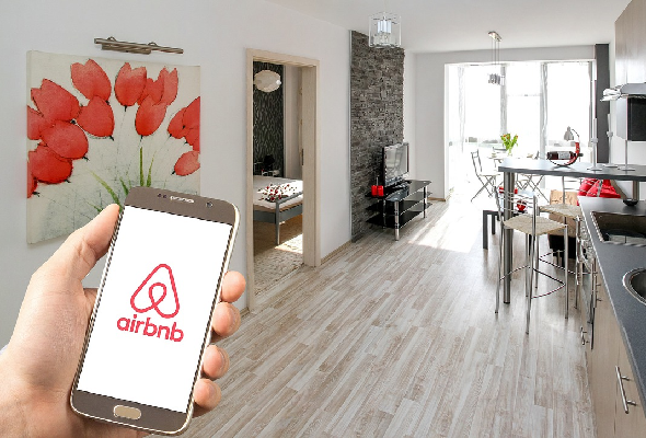 OdysseyMG's tweet photo. .@BizTraveliQ ... @Marriott takes aim at @Airbnb; rise in #virtualcardpayments; is #corporatetravel ready for #driverless cars? Plus - Hotel Markets Report from @AdvantageHQ. Read more at https://t.co/Pk2hXP0l1f https://t.co/a5aRPOM44K