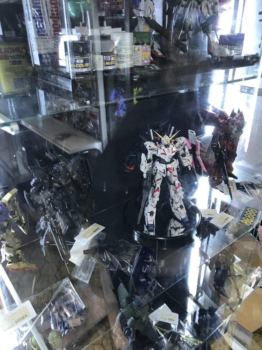 大阪日本橋ジャングル Jungle No Twitter イベント準備速報 圧倒的商品数 完成品からパーツのバラ売りまで 様々な種類ご用意してます ガチャガチャはイベント 開催期間のみ設置してます 回しちゃって下さい ジャングルgw19 ジャングリラ ガンプラ