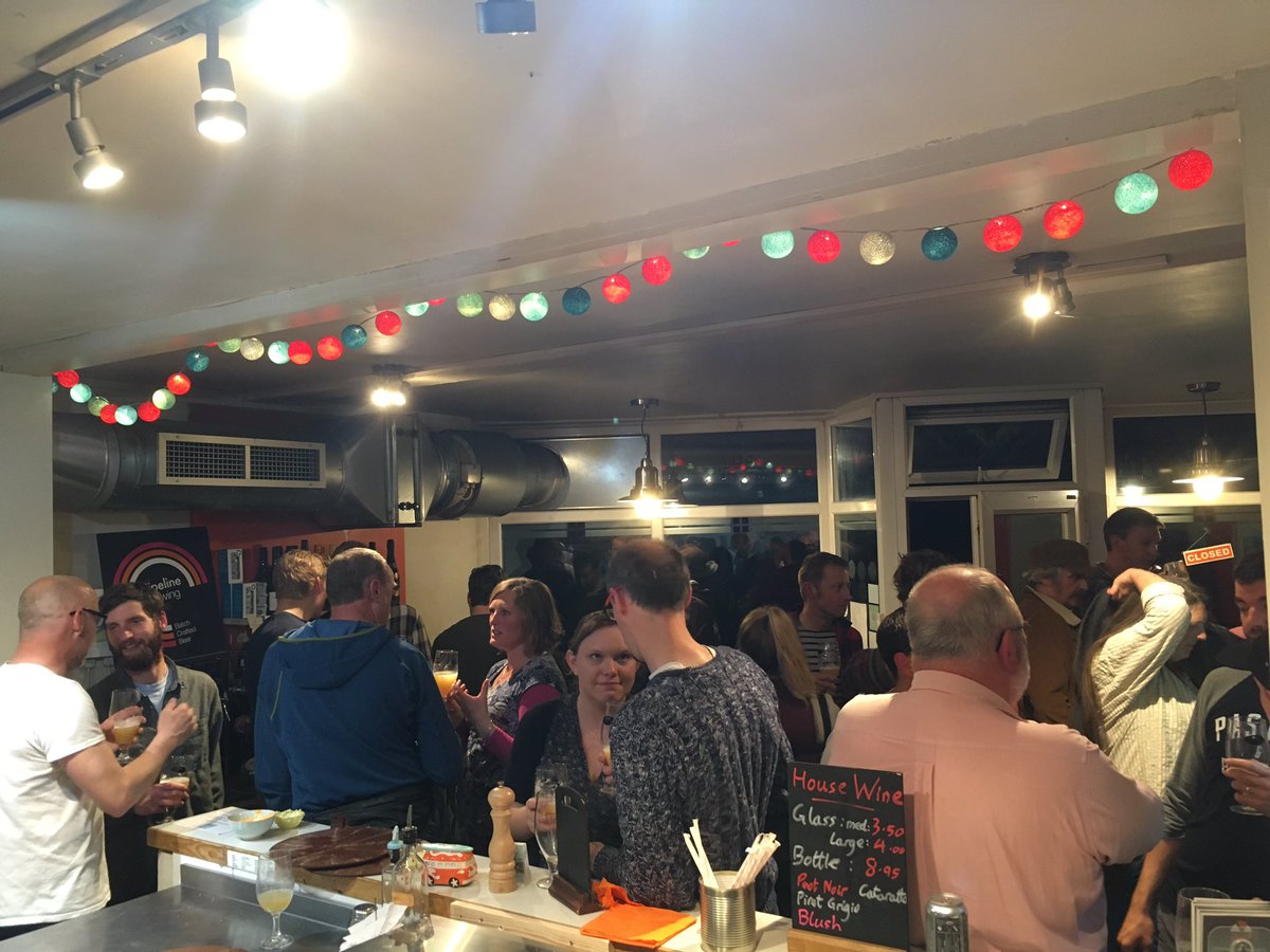 Pizza and beer= winning combination! Big thanks to St Agnes Brewery,  Pipeline, what a great night! Pop in or message us to find out what beer we currently have on tap #craftbeer #pizza #verdant