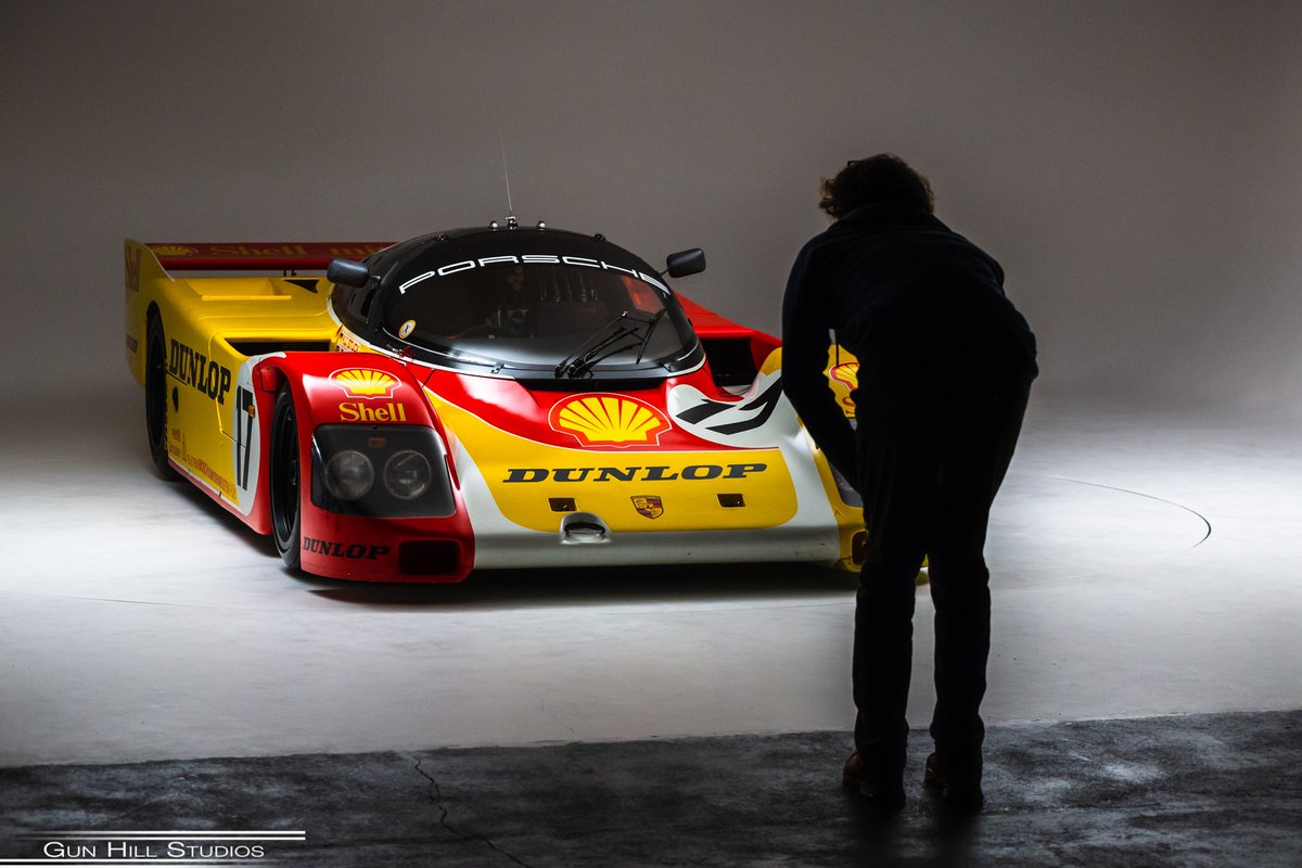 gunhillstudios1's tweet photo. A big cove for a big car! @HistoricPorsche #historicporsche #porsche #classicracecar #carphotography #carsofinstagram #infinitycove #gunhillstudios #wehavespace #studiohire #turntable #revolvingstage https://t.co/2Ba1Ocjb0A