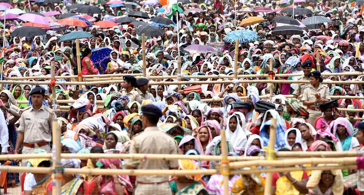 WithCongAssamNE's tweet photo. INCIndia: RT RahulGandhi: 115 election rallies in 60 days. Its been a long election campaign! 

Across 🇮🇳 the energy &amp; enthusiasm of the crowds we are pulling indicate that big change is in the air. India wants NYAY.  

Some pics from today’s rally at Si… https://t.co/Ujfw4WxmJJ