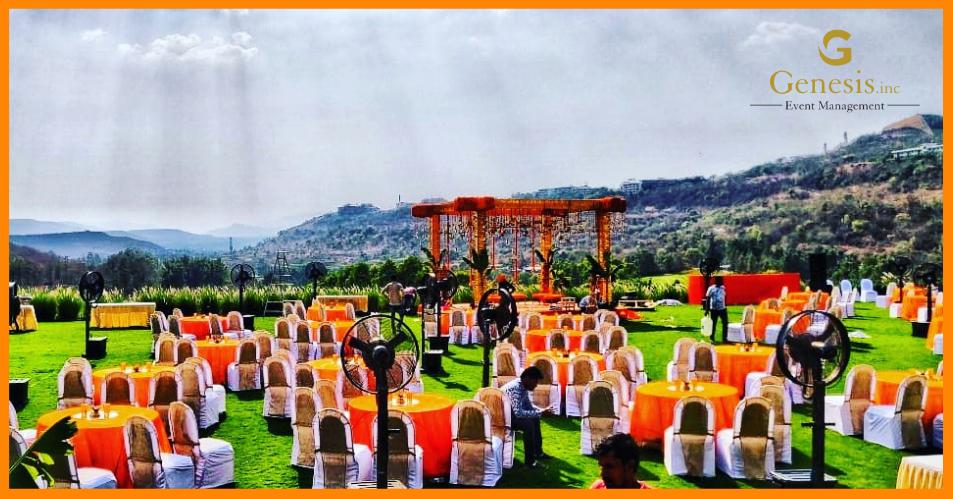 minotti111's tweet photo. The wedding had defined decor goals at the “Chalet lawn, Oxford Golf Course” Pune. Styling, decor, custom, signage, florals - @GenesisincP  #happilyeverafter #genesisinc #weddings #weddingdecor #bespokeweddingdecor #weddingplanner #shaadi #indianwedding #event #puneweddingplanner https://t.co/rY2jSvO2oe
