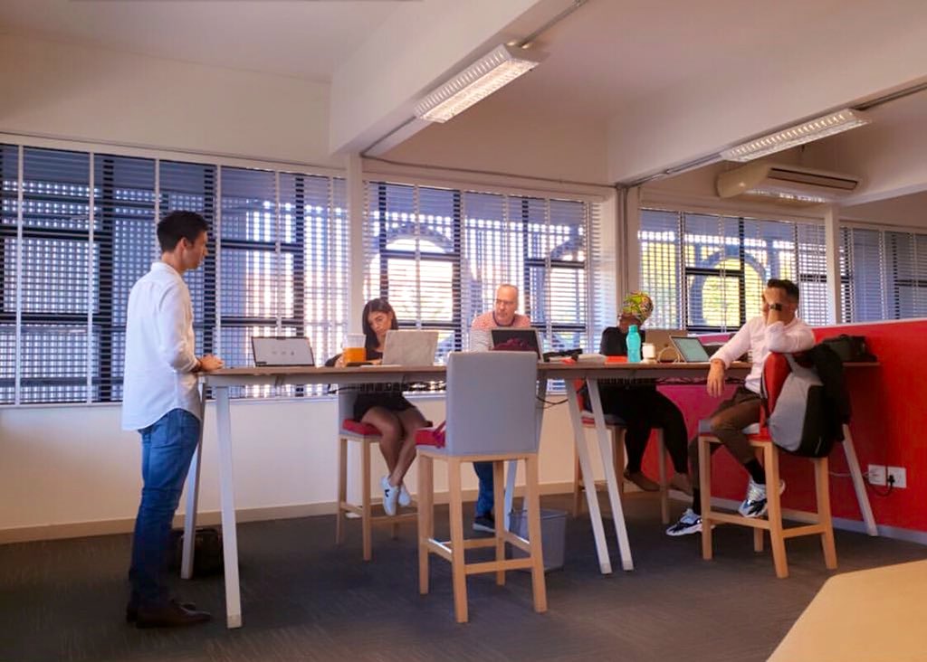 emilianadriano's tweet photo. So much focus for a very Mondayish Thursday - a digital session focused on the use of Facebook hosted by the real #digitalnerd @NuttallJosh, hey @Ke1Neo ๐ @cnandco #digitalmarketing #digitaltakeover #facebook #facebookupdate #facebookbusiness https://t.co/vH4EPYEkaG