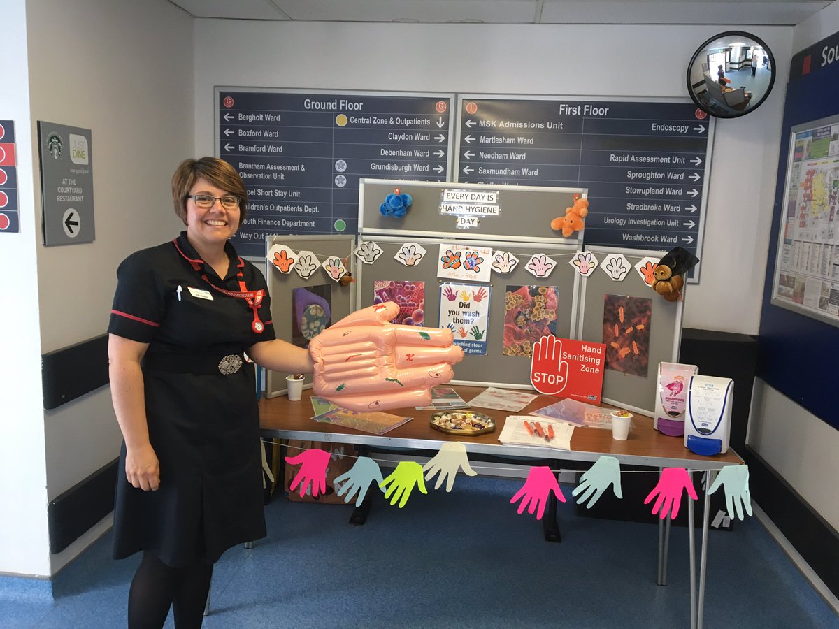 michellebiggo76's tweet photo. Hand Hygiene Day at Ipswich Hospital @Team_ESNEFT @catherinemorg3 https://t.co/ApB4wG5dtp