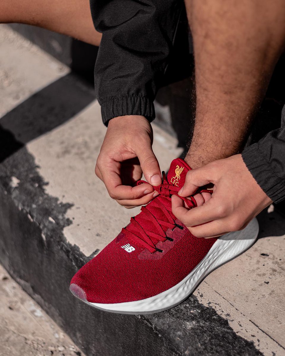 new balance ff lazr v2