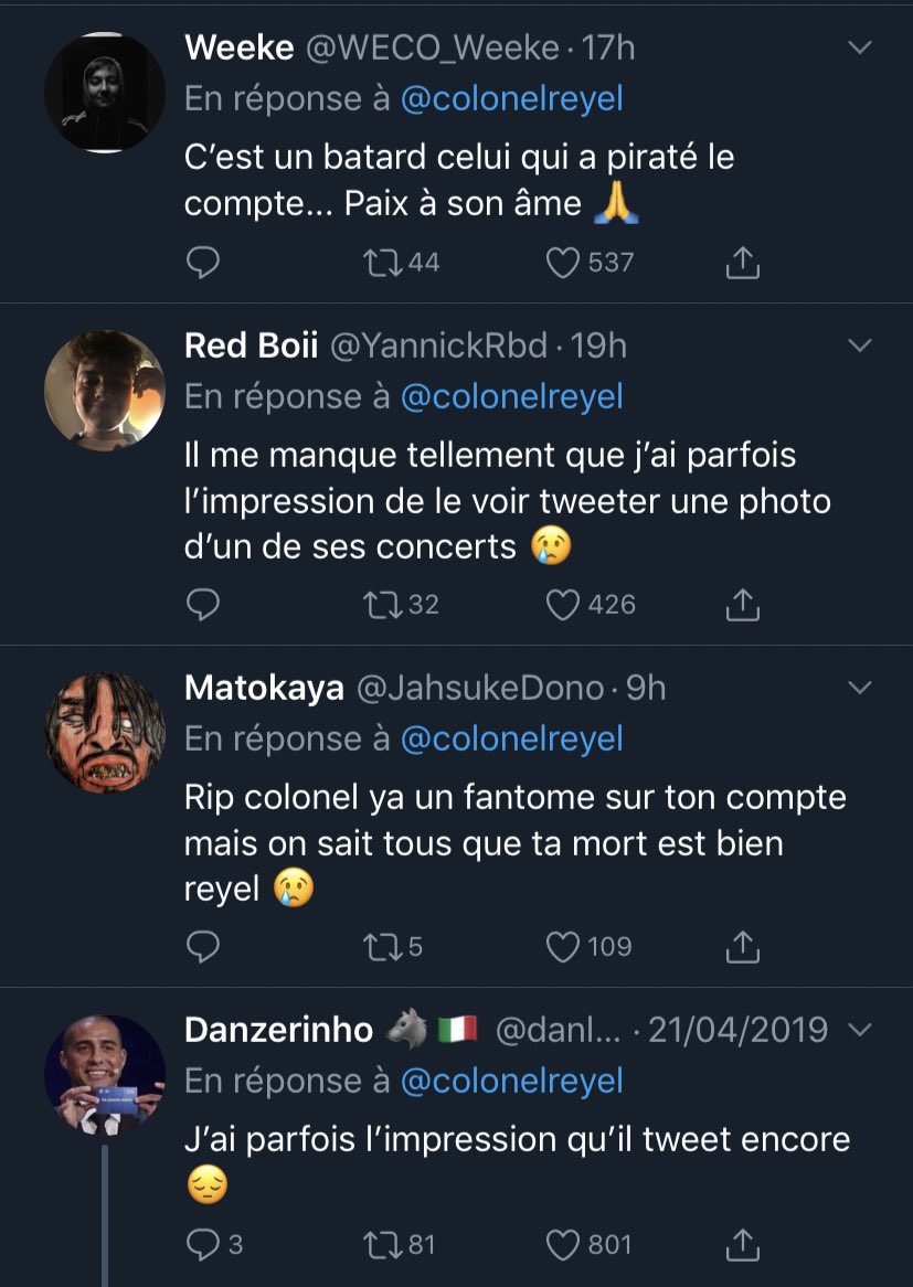 TopDesTwittos's tweet photo. Pendant ce temps sur Twitter https://t.co/BhPFARTCF0