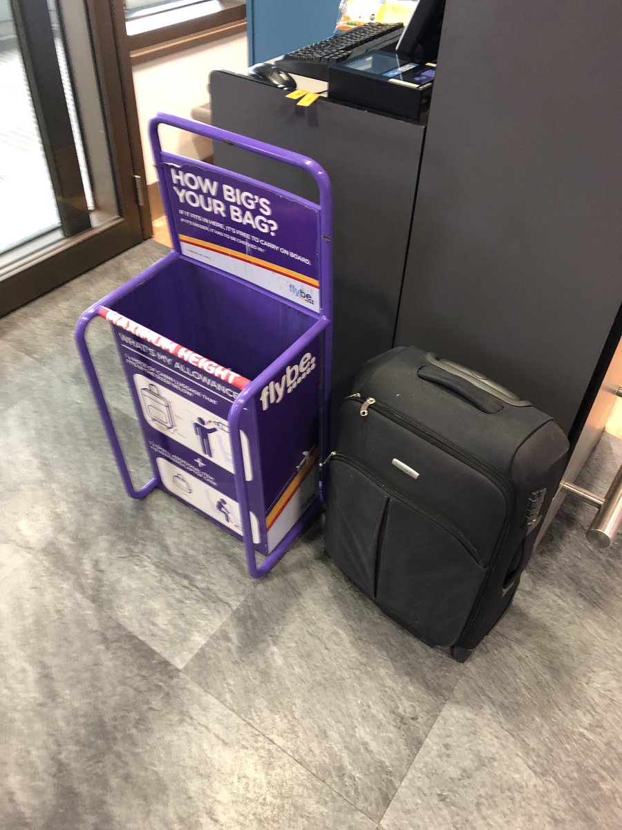 stubrem's tweet photo. @flybe it would seem that you’re baggage checking device st Aberdeen airport is undersized , specifically purchased this suitcase to meet all guidelines and have used it on many airlines #fraud #airline #CustomerService ,charged £50 for this ,joke https://t.co/RghHwTGRW7