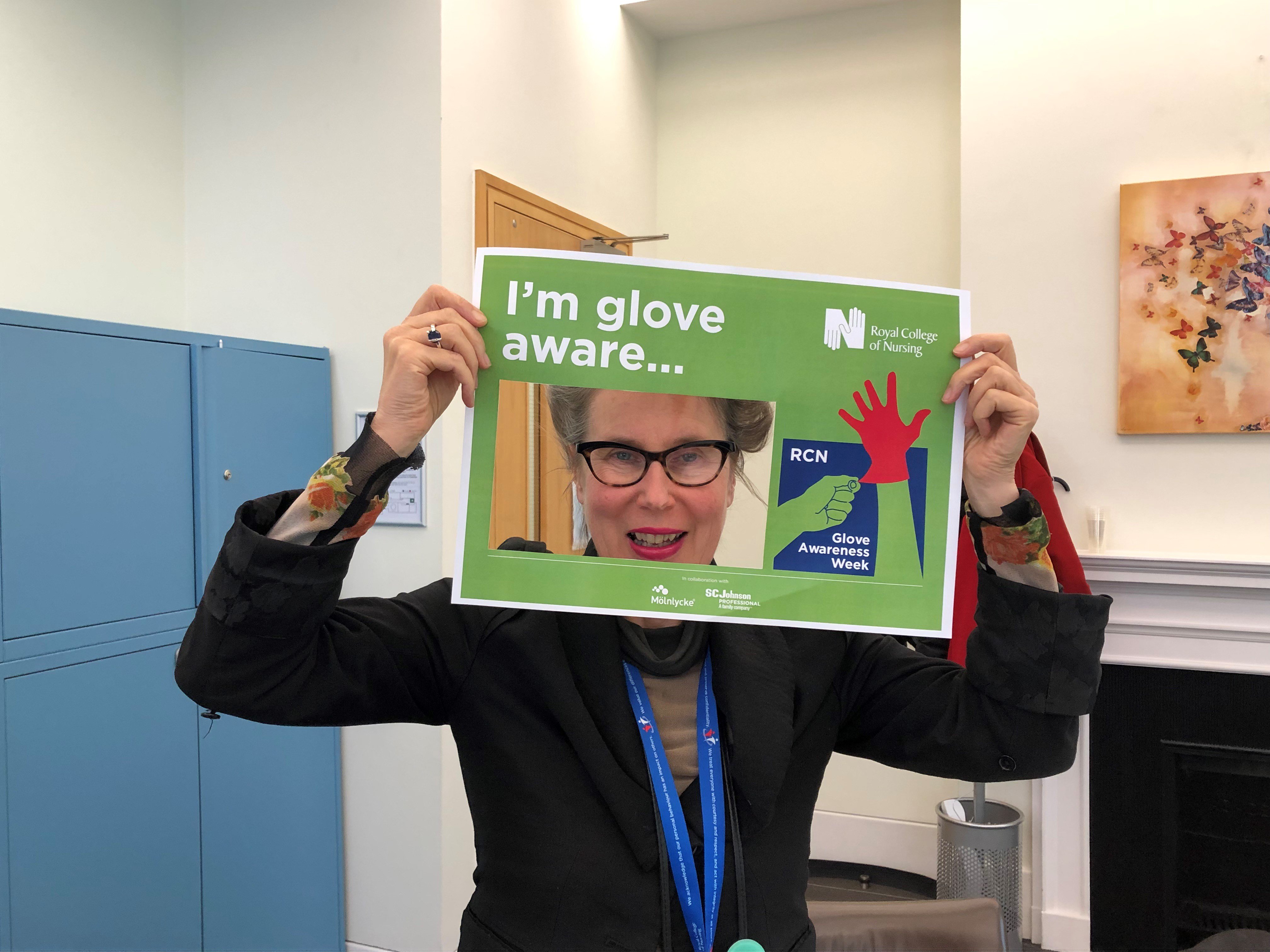 Glove Awareness Week 2019 GAW19 / Twitter