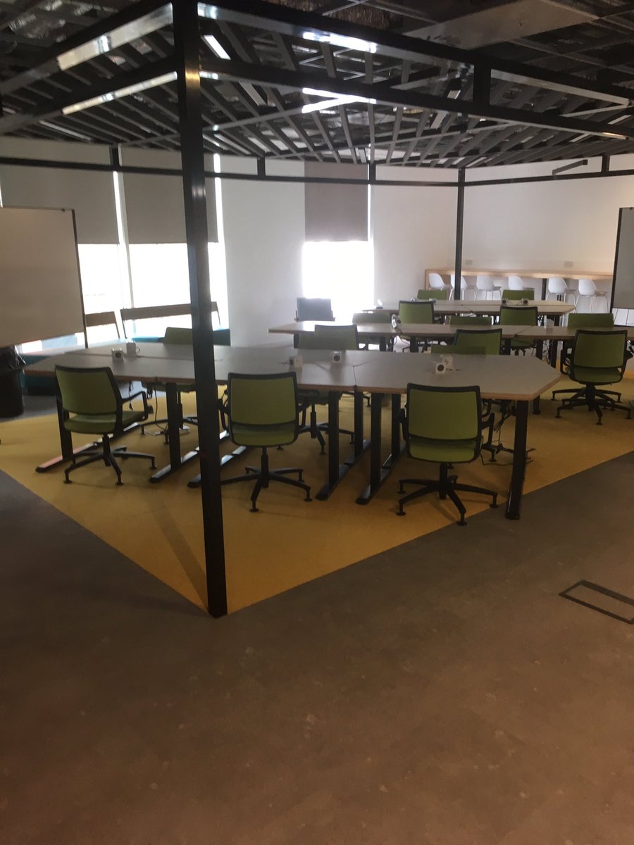 WintonFlooring's tweet photo. @MillikenFloors Media city, Salford. Vodafone innovation hub. Milliken formwork carpet tiles, Ruutu Abstrak planks and Quadrant Salto luxury vinyl tiles. #flooring #contractflooring #carpettiles #officetiles https://t.co/mPUPya5dCn