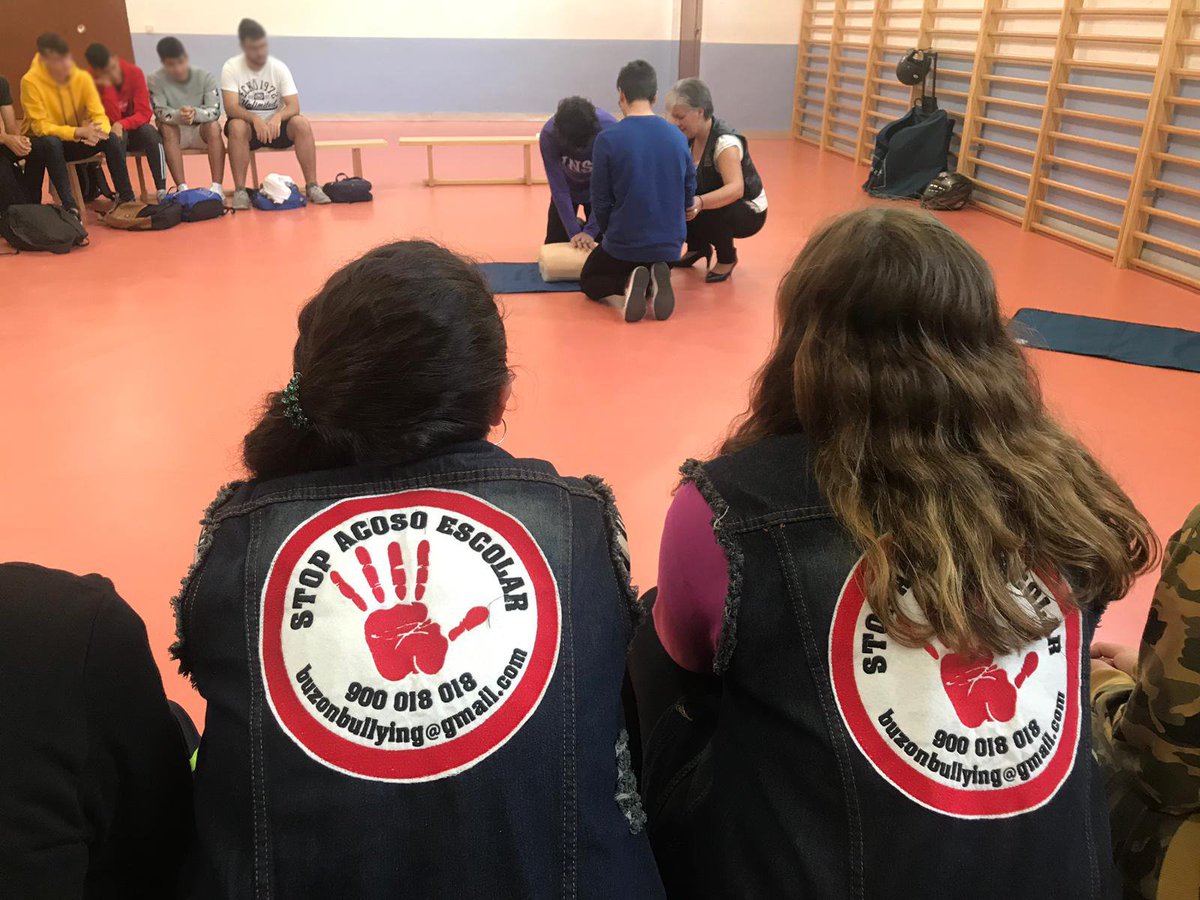 Rolling Custom Club tweet media