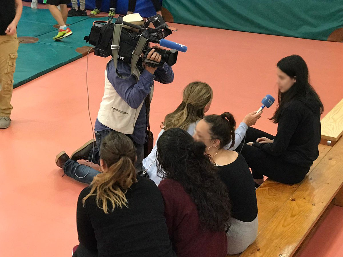 Rolling Custom Club tweet media