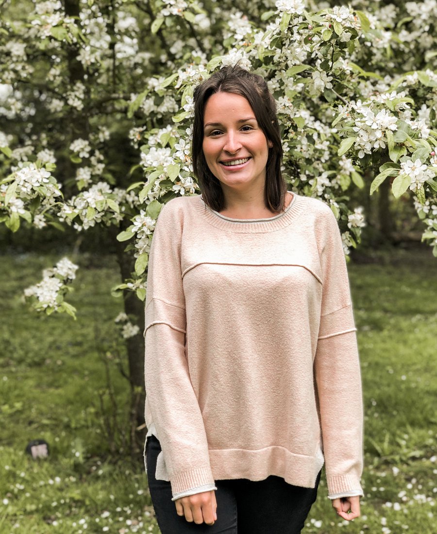 NuImageDesign's tweet photo. This is Amy, our newest #DigitalMarketing Executive... you'll find her sipping tea whilst discussing the latest trends ☕️  With a background in #CampaignDevelopment, she is already searching for the best way to increase your online traffic 📈 #SEO https://t.co/wGgEaA251L