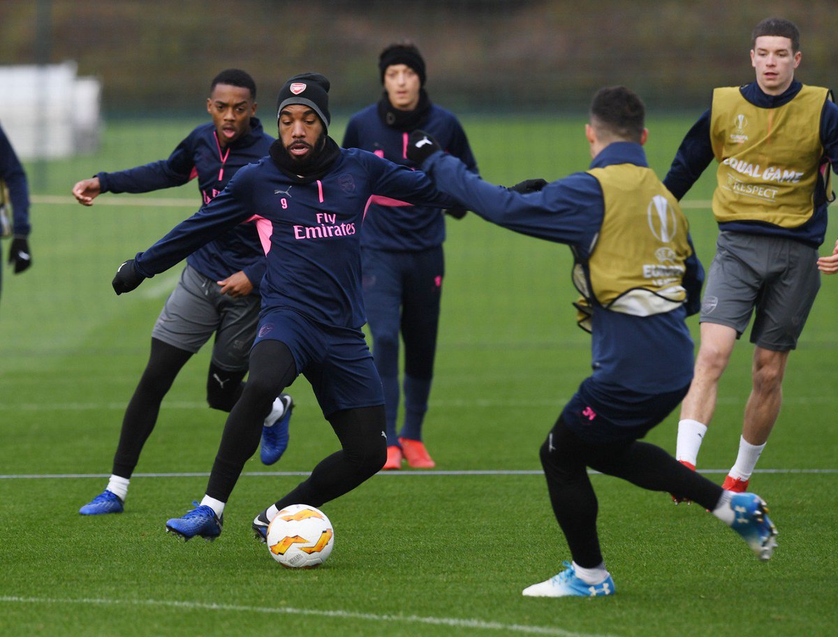 AFTVMedia's tweet photo. What starting lineup would you be picking tonight against Valencia? https://t.co/0D8dT3dELp