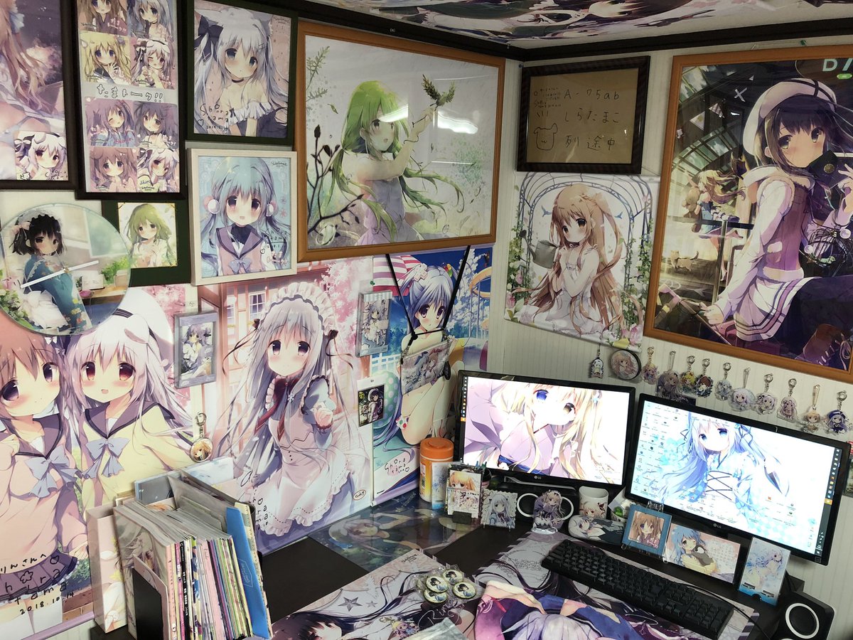 ゆーりん Yu Rin Equ Twitterren Super Shiratamaco Room というわけで半年ぶりの更新ですー 壁一面の複製原画 抱き枕カバー タペストリー 小物類などなど しらたま先生マシマシ仕様にしました ほんの少しだけ 別の絵師さんのグッズがあるかも ゆーりん Yu Rin Equ Twitterren Super Shiratamaco Room というわけで半年ぶりの更新ですー 壁一面の複製原画 抱き枕カバー タペストリー 小物類などなど しらたま先生マシマシ仕様にしました ほんの少しだけ 別の絵師さんのグッズがあるかも