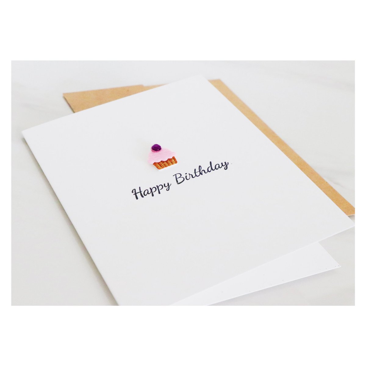 candcdc's tweet image. This cute little cupcake is ready for Taurus/Gemini season. Are you? This sweet gesture is sure to brighten everyone’s day 🧁🍭🥰

Etsy.com/shop/cardsandc… 

#cupcake #cakewars #happybirthday #pink #confection #herbirthday #etsyhandmade