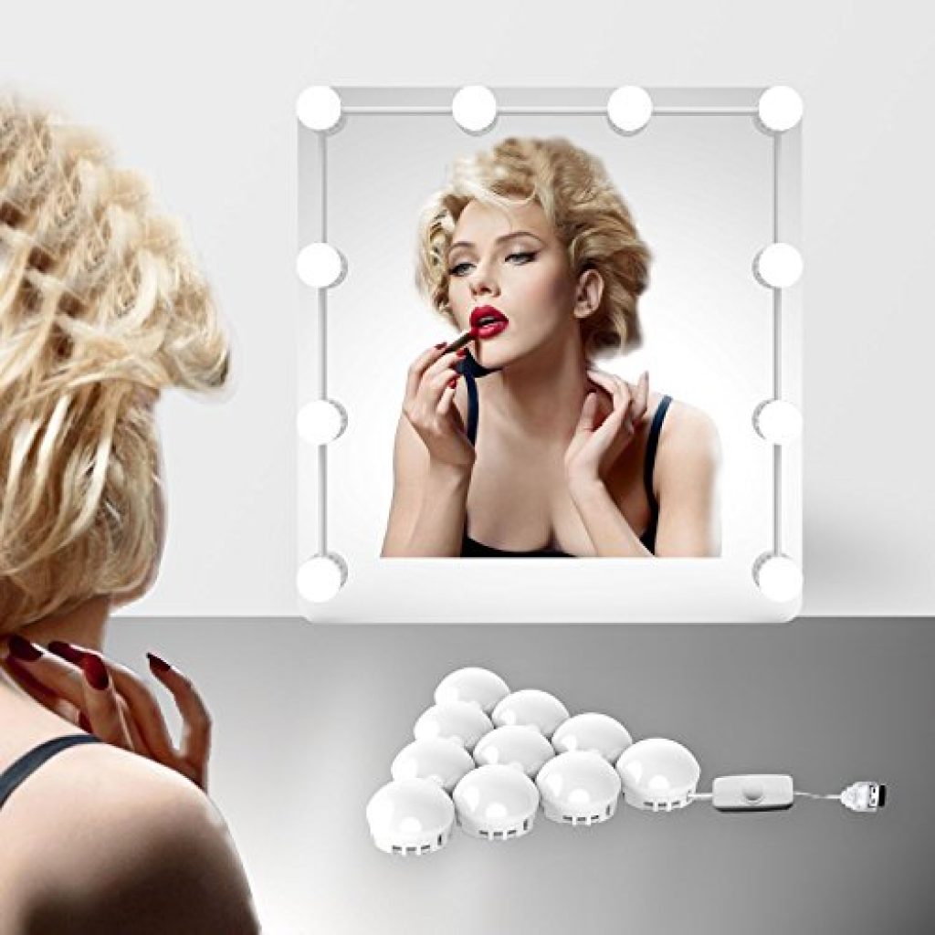 ShowTheGadgets's tweet photo. Hollywood Style Vanity Mirror Lights - https://t.co/mRnivLYHFu #Gadgets #GiftIdeas #BathroomGadgets #BedroomGadgets #GadgetGiftIdeas #GadgetsForWomen https://t.co/xcQptbefmt