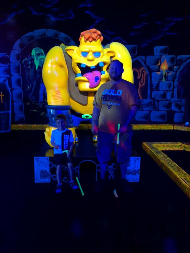 MonsterMiniGa's tweet image. Thanks Breana for sharing! 
.
.
.#monsterminigolfga #glow #golfing