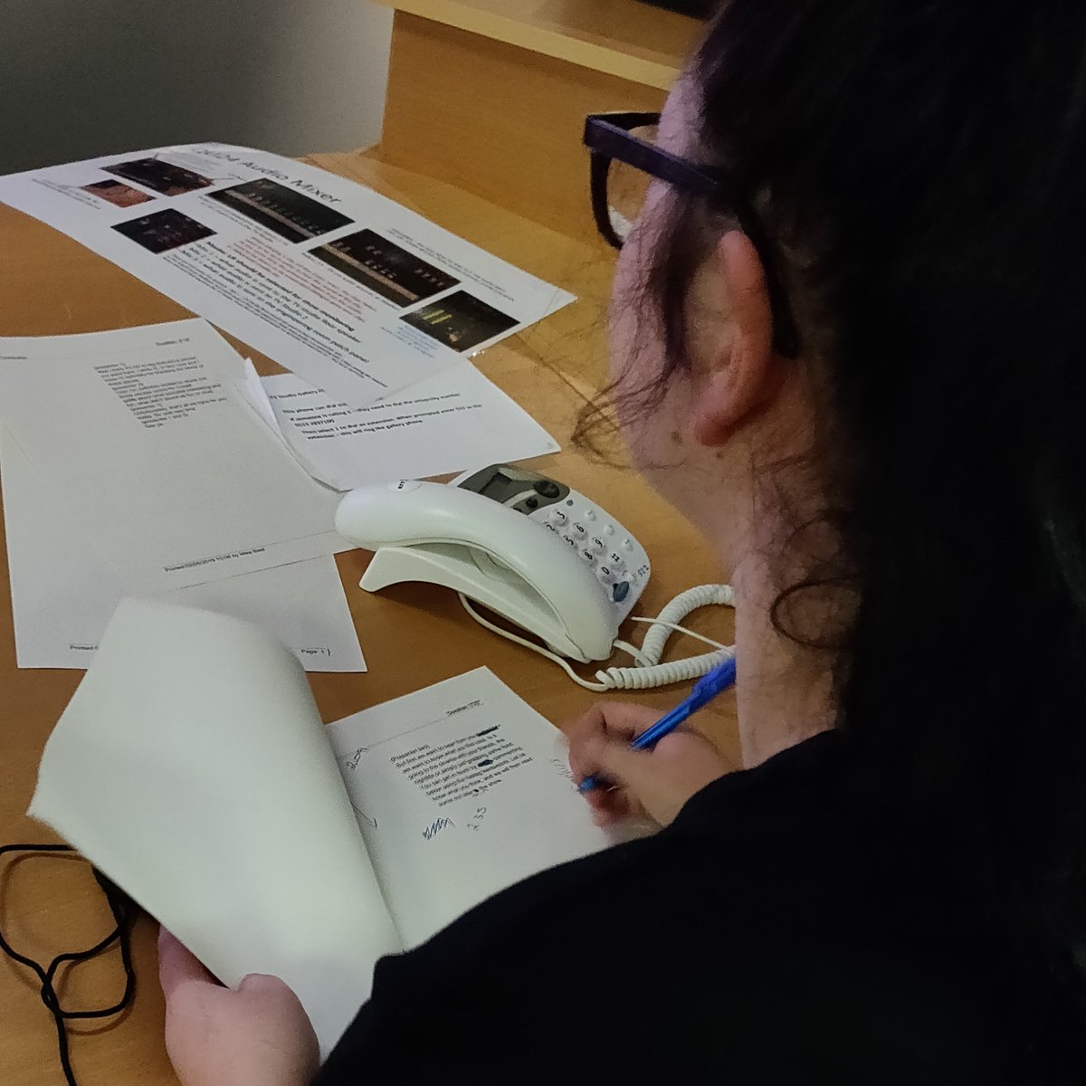 Production Assistant - Kaydi from the cool team ❄️❄️
.
.
.
#leedslife #leeds #cool #leedsiscool