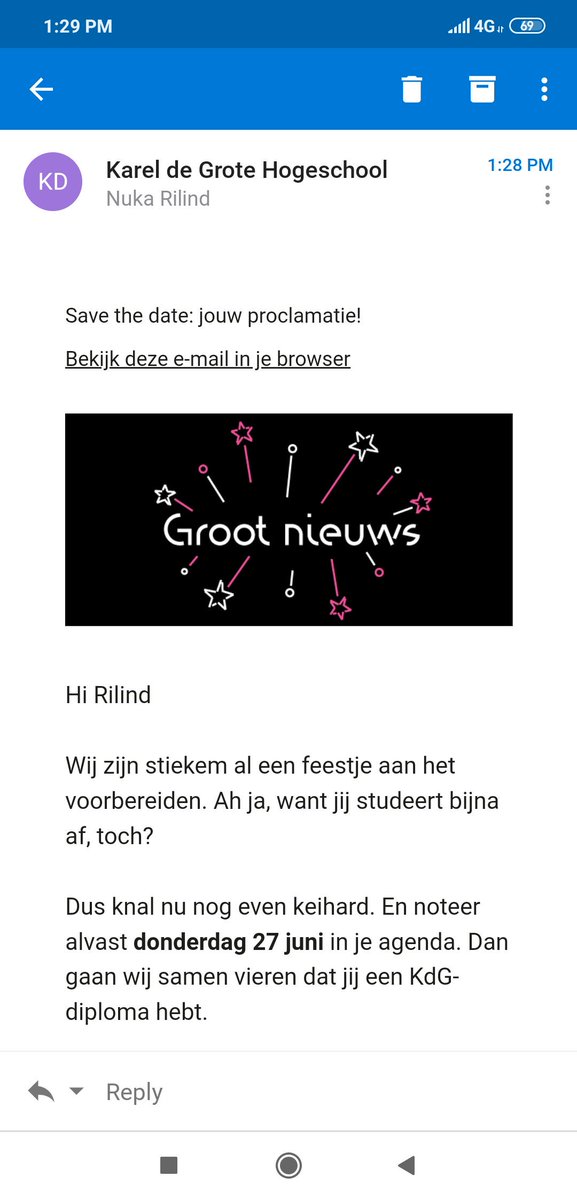 Po afrohet, po afrohet.
#Diploma #achievementunlocked #kdg
