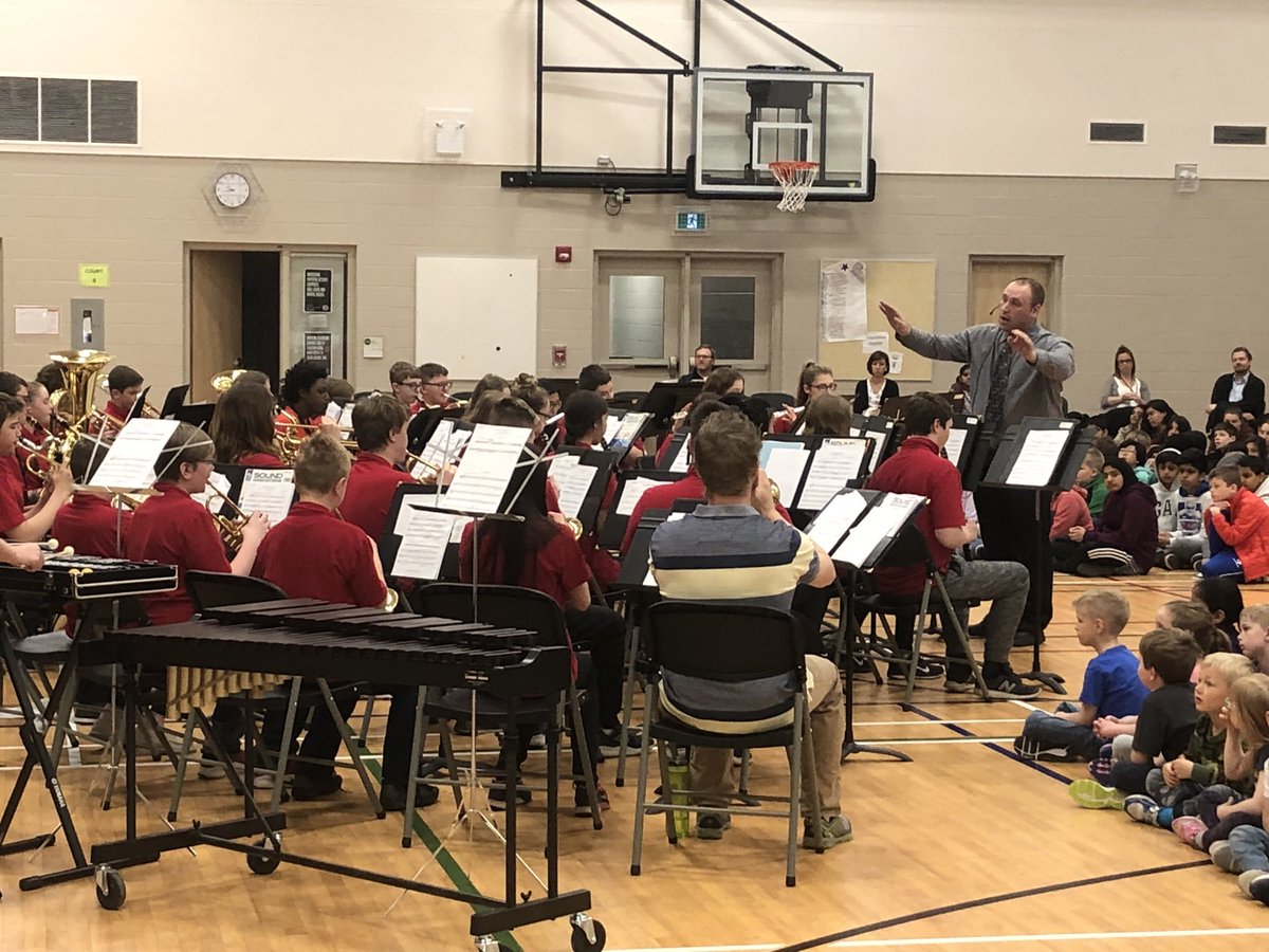 Yorkton58Band's tweet photo. Fantastic concert today @SylviaFedoruk school! Thanks to @warringtondarcy and Mrs. Low for hosting us, and to @BradLitster for being our special guest percussionist! @saltcoats_gssd @GSSD204 @knollknights @PrideInThePaw @DRB_Bears @SchoolColumbia https://t.co/8TfX6UwnUD
