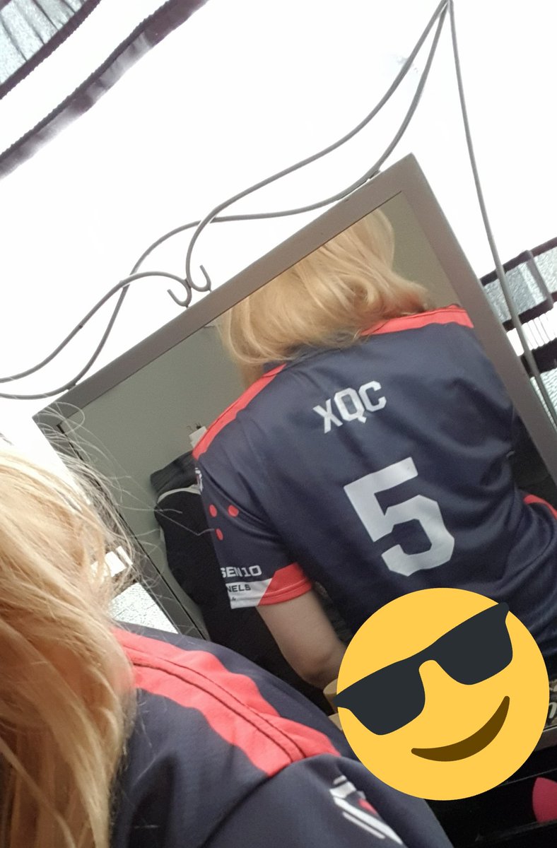 LunalaEU's tweet photo. Mans got their Jersey. I was so excited over this. 

Thanks @Sentinels &amp; @xQc I'll frame it 🔥🔥 https://t.co/twWbTmSn25