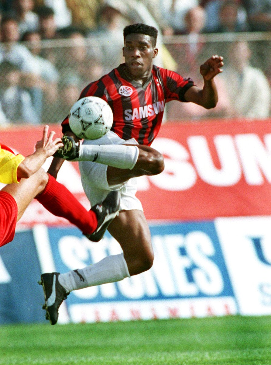 Jay Jay Okocha 039 S Defining Moment At Eintracht Frankfurt An Incredible Solo Goal Vs Karlsruher Sc With Oliver Kahn In Squawka Football Scoopnest