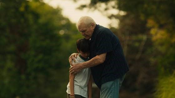 Farcaster_Films's tweet image. We are thrilled that #Driveways, directed by @AndrewAhnFilms, is coming to Seattle as part of the #SIFF2019 New American Cinema competition! Screenings are 6/7 @ 7pm and 6/8 @ 12:30pm at SIFF Cinema Uptown. Tickets on sale now at siff.net/festival/drive…!