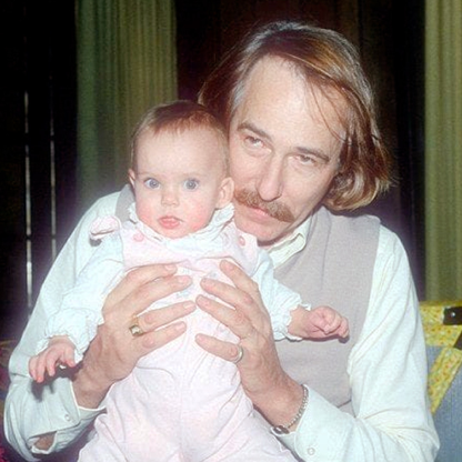 MamasPapasMusic's tweet photo. Happy National Baby Day from The Mamas &amp; The Papas!👶🏻🍼

Share your favorite baby photo using the tags #MamasPapasAndBabies + @MamasPapasMusic to celebrate the day! #NationalBabyDay #BabyDay #BabyPics #MamasPapas https://t.co/zOM3o2xpjA