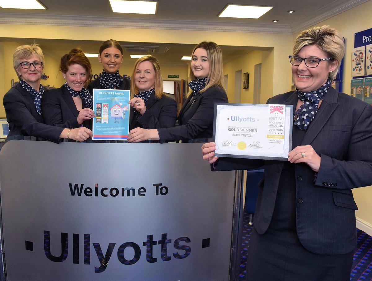 Ullyotts tweet media