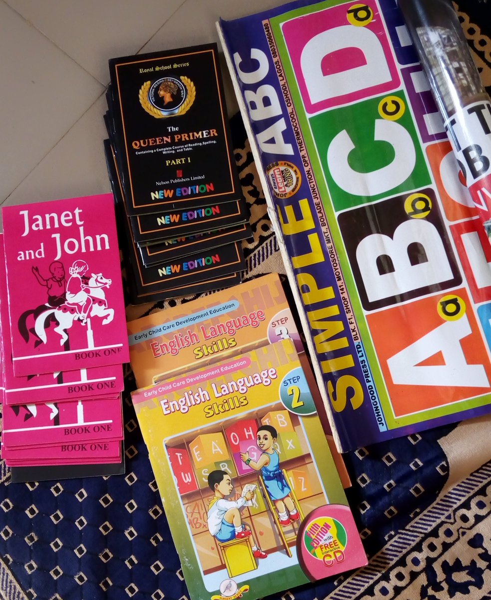 Sameehade's tweet image. This is to say a very big &quot;Thank You&quot; to everyone who has supported the Free Adult Basic Literacy Class for women in Ikere-Ekiti, in one way or the other.

I&apos;m very grateful for the cash donation, moral support and even praying support. 
#CommunityDevelopmentService
#NYSC
#SDG