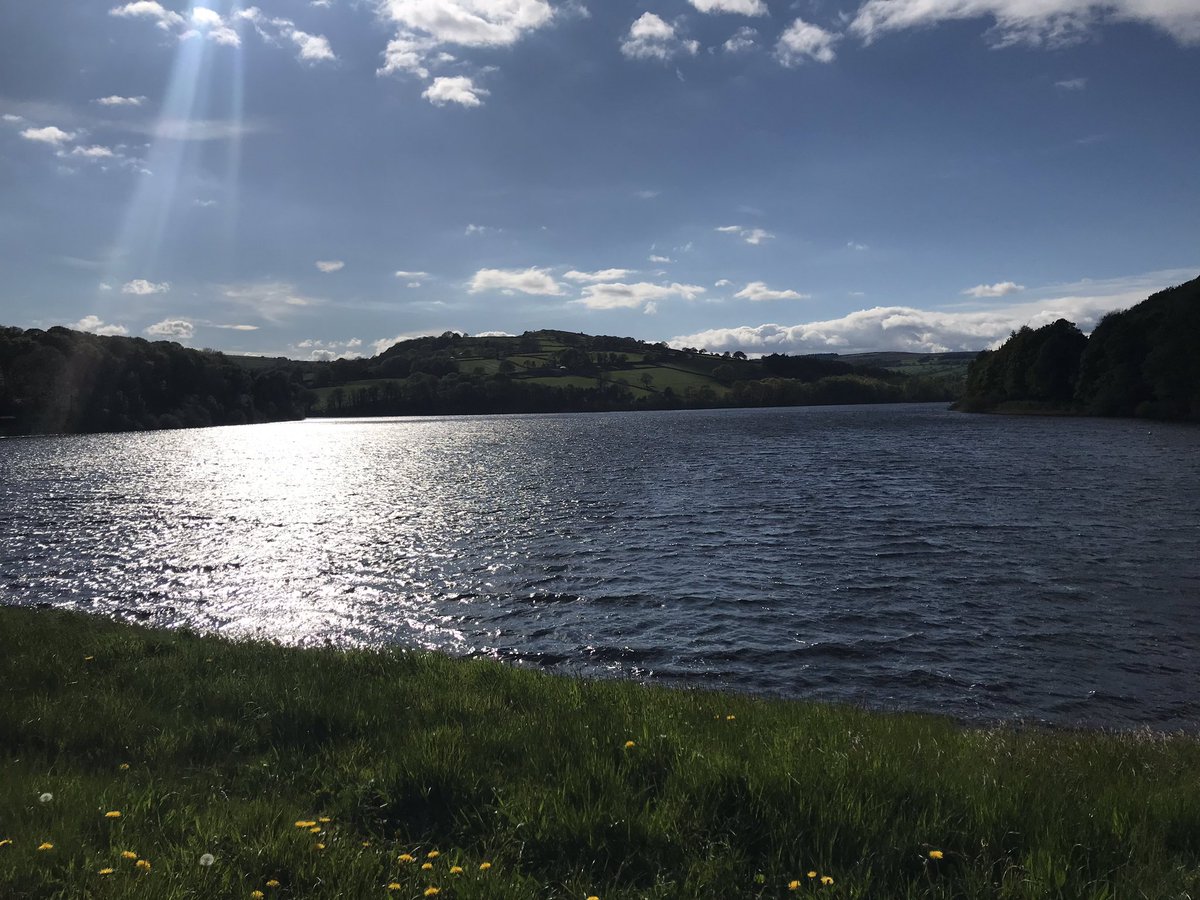Gemhoy's tweet photo. #eveningrun #eveningrow #sheffieldisbeautiful https://t.co/d2gs5bjVJd