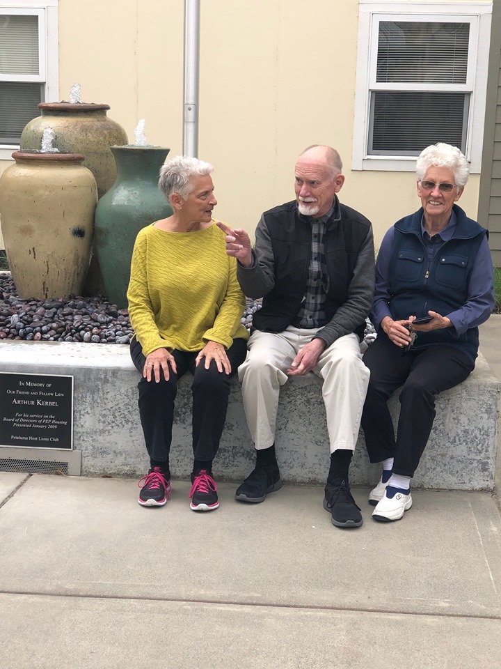 We had such a wonderful time taking photos at Casa Grande, Kellgren, Lieb, and Vallejo yesterday! Thank you to our resident models! You all were fabulous!