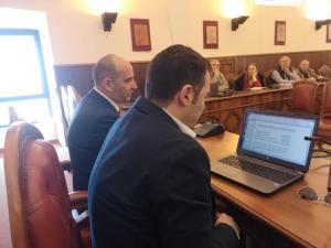 MinturNET's tweet photo. #Minturno Minturno / Attivato a Scauri lo sportello antiusu... https://t.co/WmBSsm15Lf