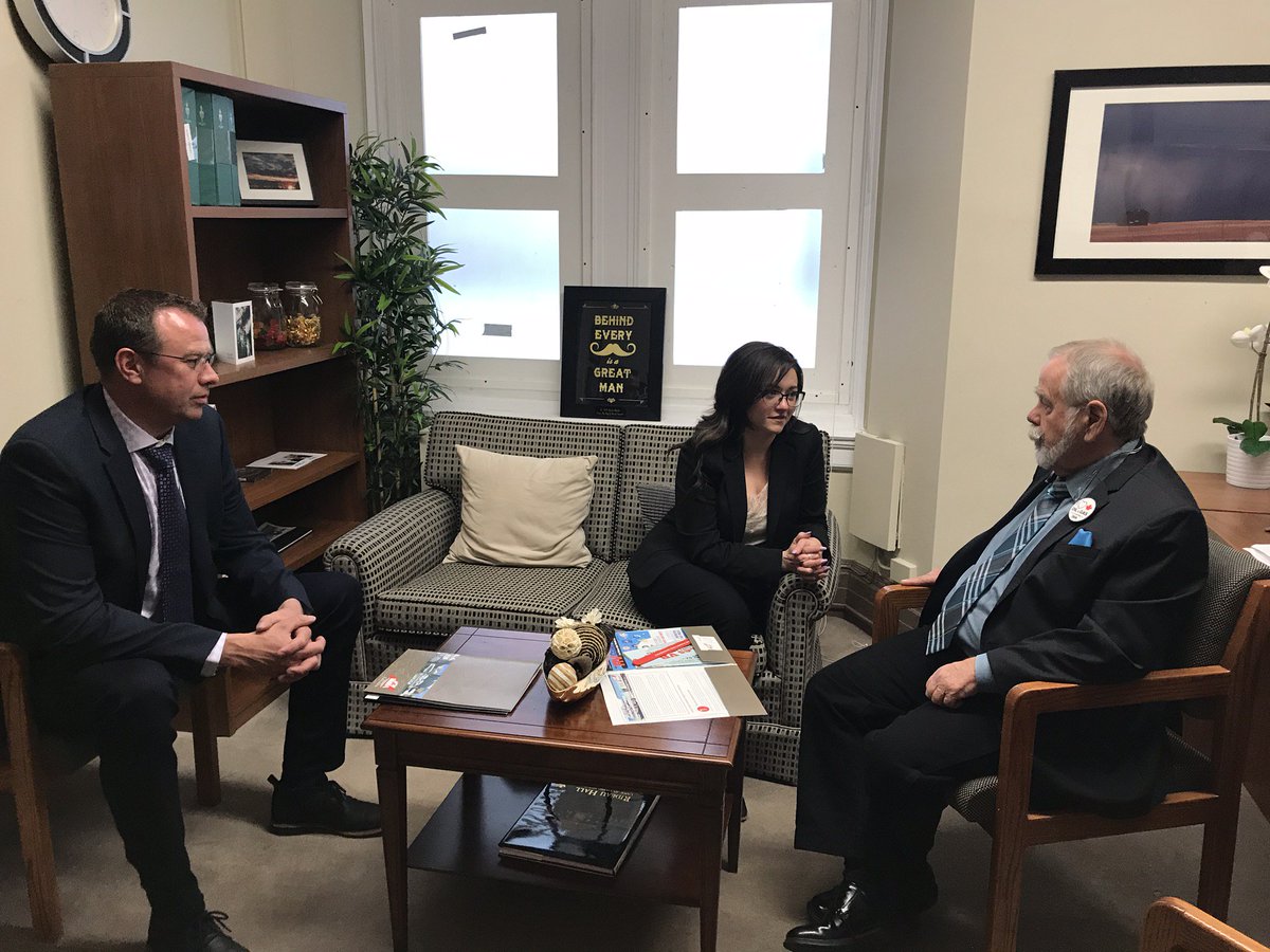 MartinBowRiver's tweet photo. Appreciated the opportunity to meet with @RVDAofCanada representatives today!

Thanks to Cara from Mountain View Camping right here in #BowRiver and to Johan from Rocky Mountain House for a good discussion. https://t.co/IMDSdQTEfY