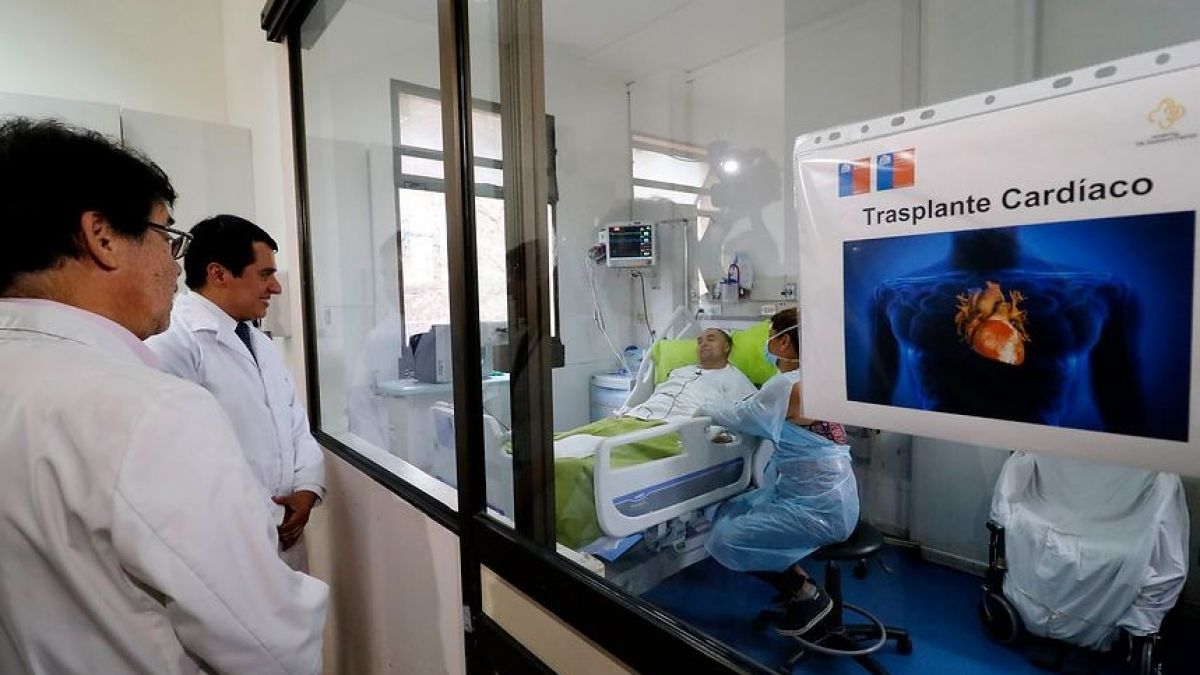 AsodiChile's tweet photo. Utilizar órganos de pacientes que superen los 60 años o con algunas enfermedades se ha vuelto una opción ante la baja en la cantidad de donantes.
https://t.co/Dl9Qos3Z5I
#donaciondeorganos
#trasplante
#Asodi https://t.co/YASWxqromw