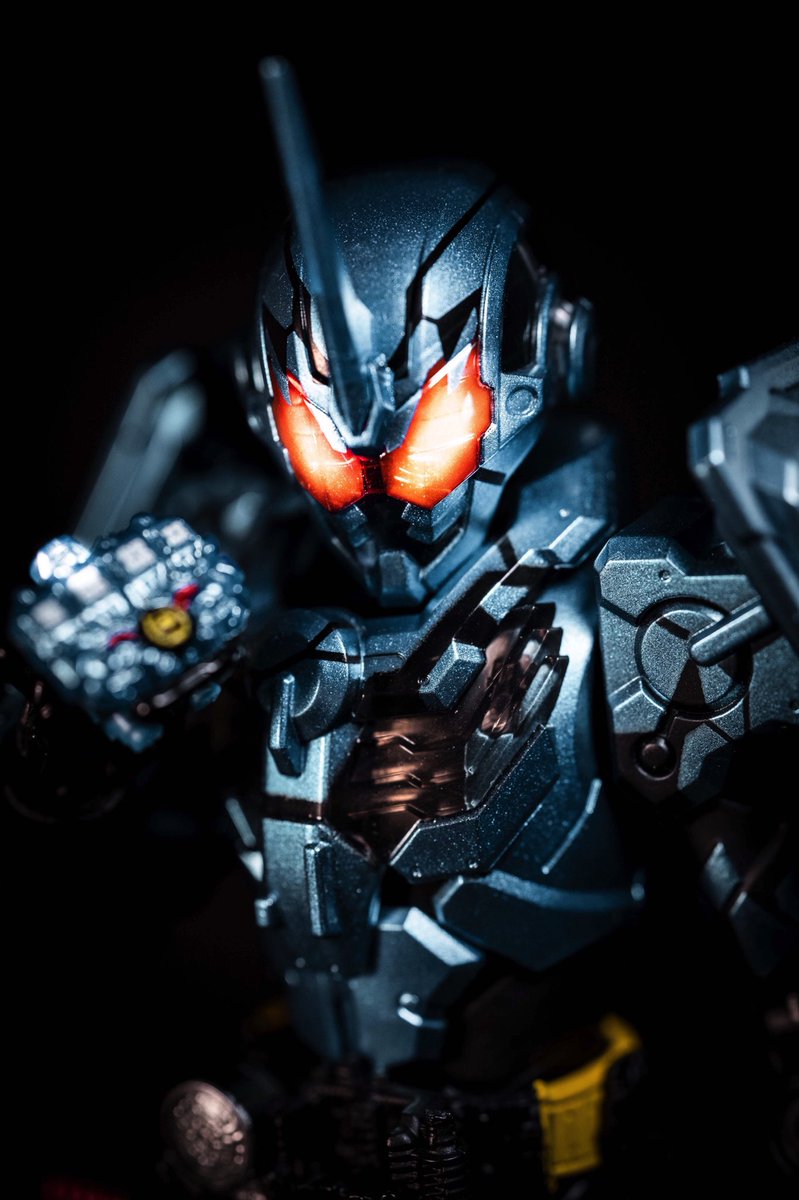 Twoucan いくらのバストアップコレクション の注目ツイート モデル