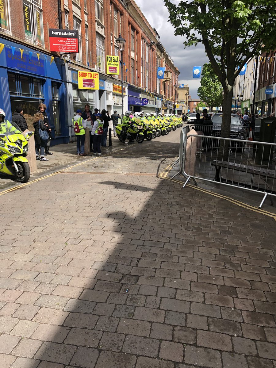Tour de Yorkshire. <a href="/syptweet/">South Yorkshire Police</a> was there something going down today 😂